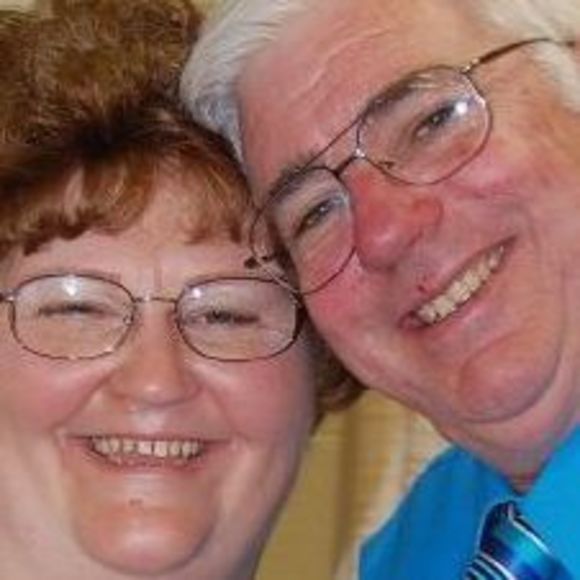 Meet your Posher, Sandy - Picture 1 of 1